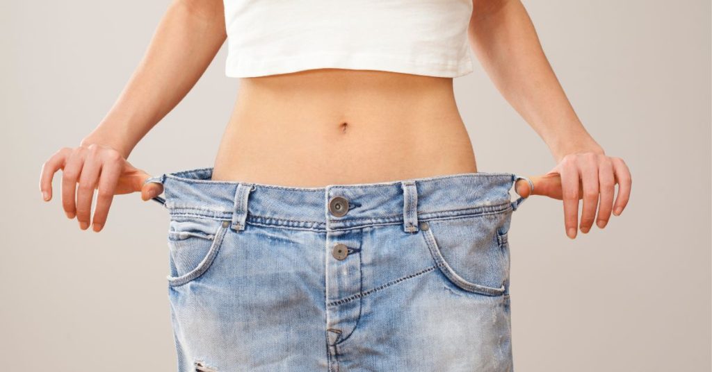 How Does mounjaro tirzepatide injection help with weight loss?